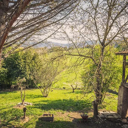 Dom wakacyjny Rouede - Maison De Caractere Au Pied Des Pyrenees *