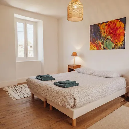 Holiday home Maison De Caractere Au Pied Des Pyrenees Estadens