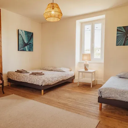 Dom wakacyjny Rouede - Maison De Caractere Au Pied Des Pyrenees